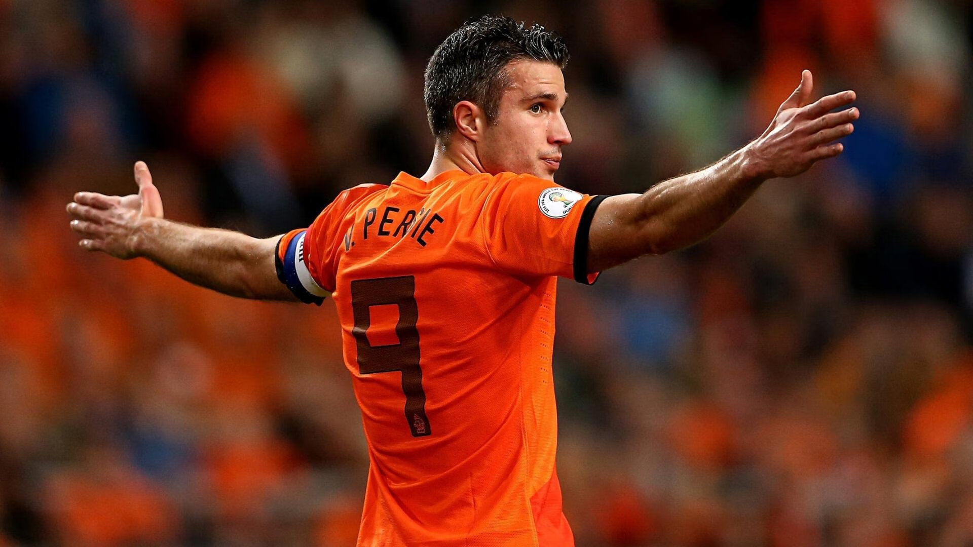 都市夜场赛:灯光璀璨,运动激情不夜城